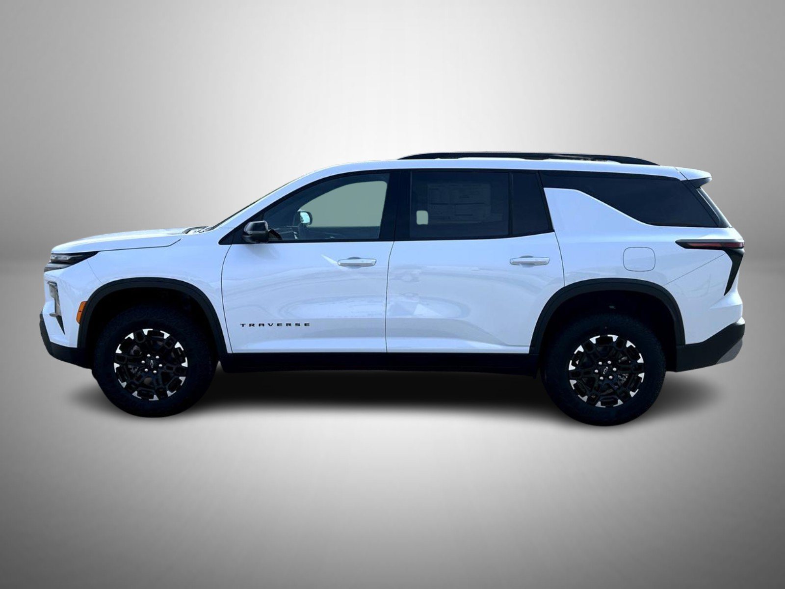 2027 Chevrolet Traverse Z71 - Photo 8