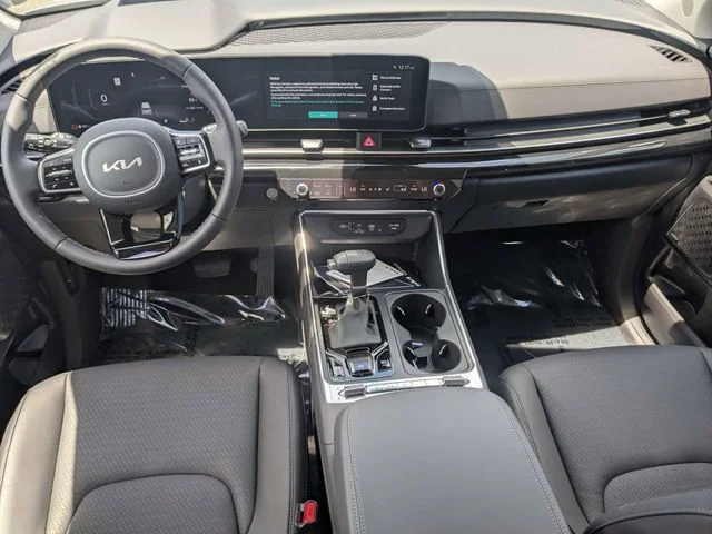 New 2026 Ceramic Silver Kia SX Prestige image 16