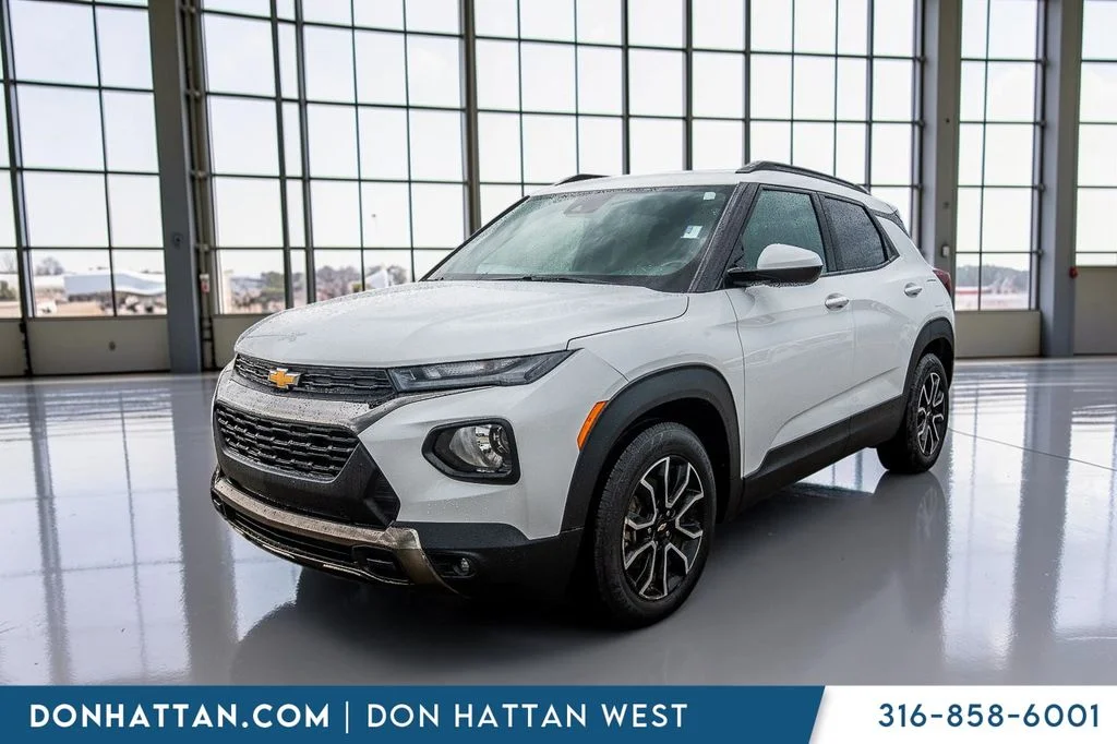Used 2023 White Chevrolet ACTIV image 26