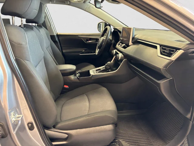 Used 2024 Silver Toyota XLE image 15