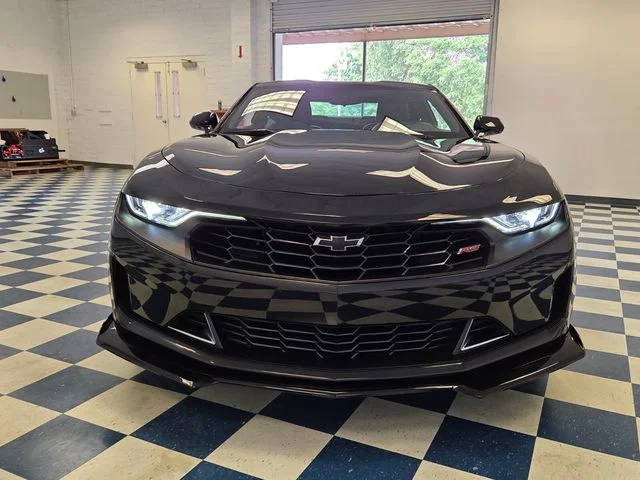Used 2021 Black Chevrolet 2LT image 2