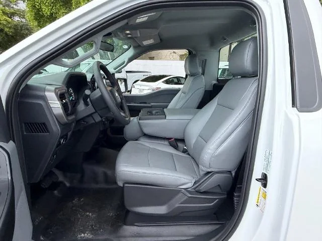 New 2026 Oxford White Ford XL image 34