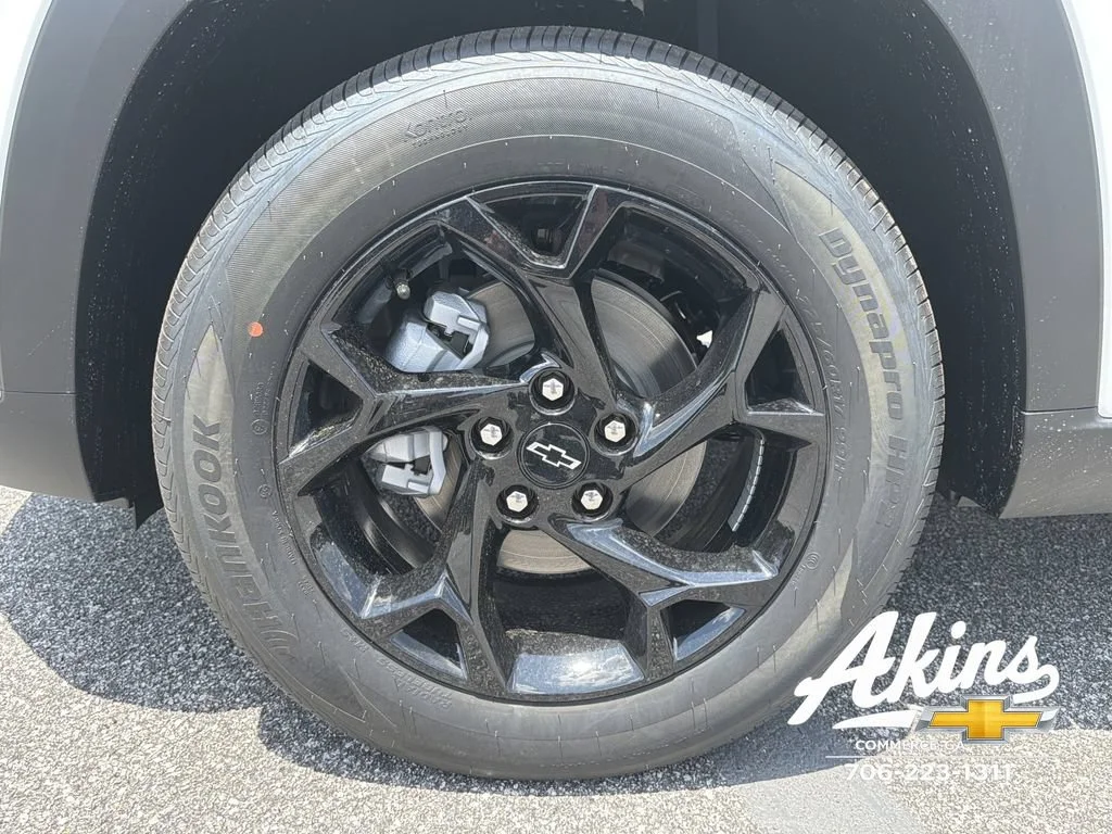 2026 Chevrolet Trax LT - Photo 10