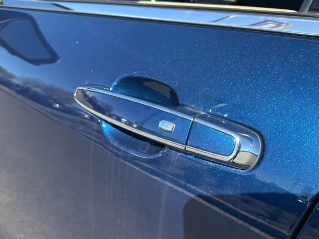 Used 2022 Blue Chevrolet Premier image 31