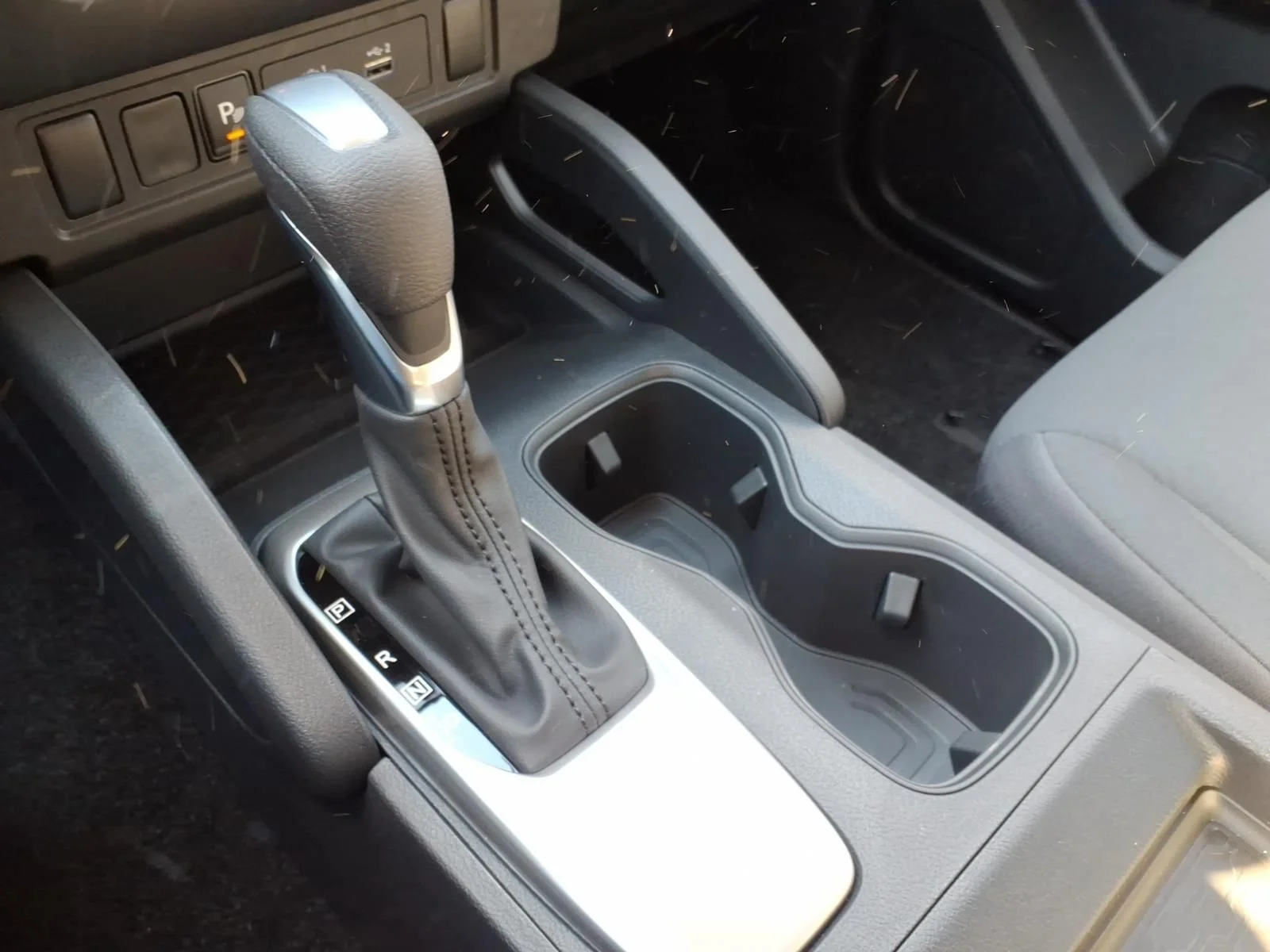 New 2026 Glacier White Nissan Crew Cab S image 14