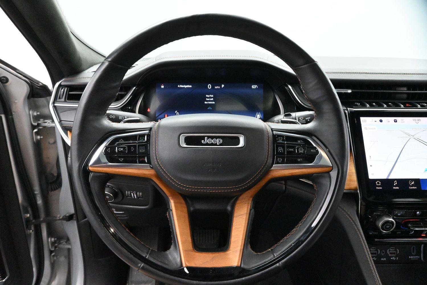 Used 2023 Silver Zynith Jeep Summit Reserve image 15
