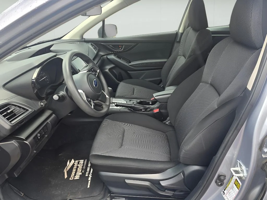 Used 2022 Ice Silver Metallic Subaru Base image 9
