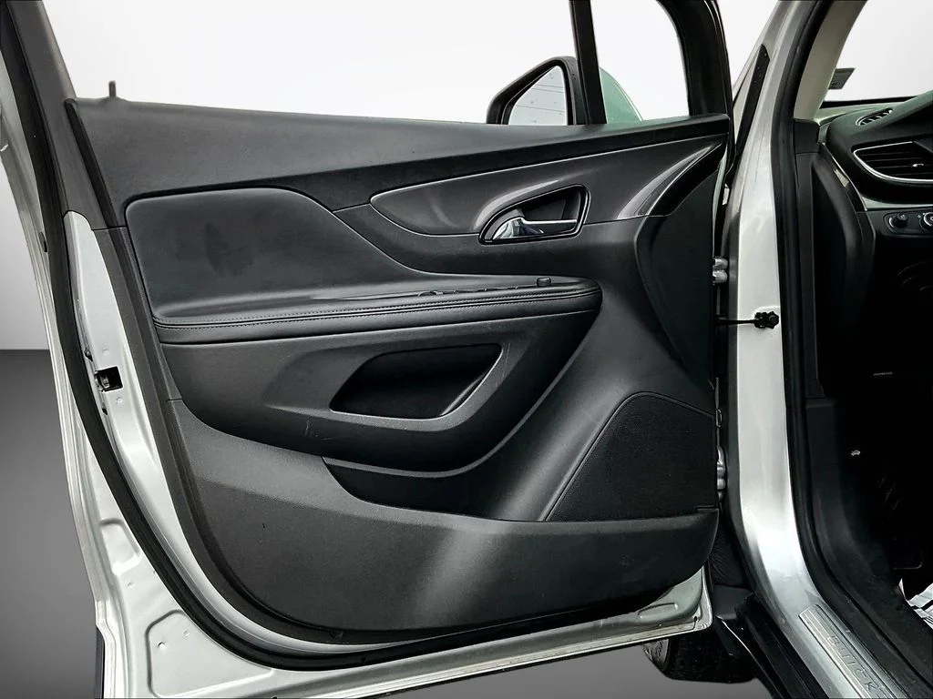 Used 2019 Quicksilver Metallic Buick Preferred image 22