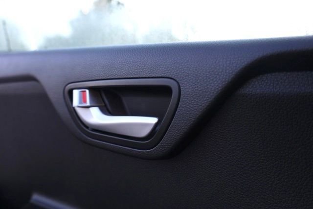 Used 2020 Clear White Kia LX image 24