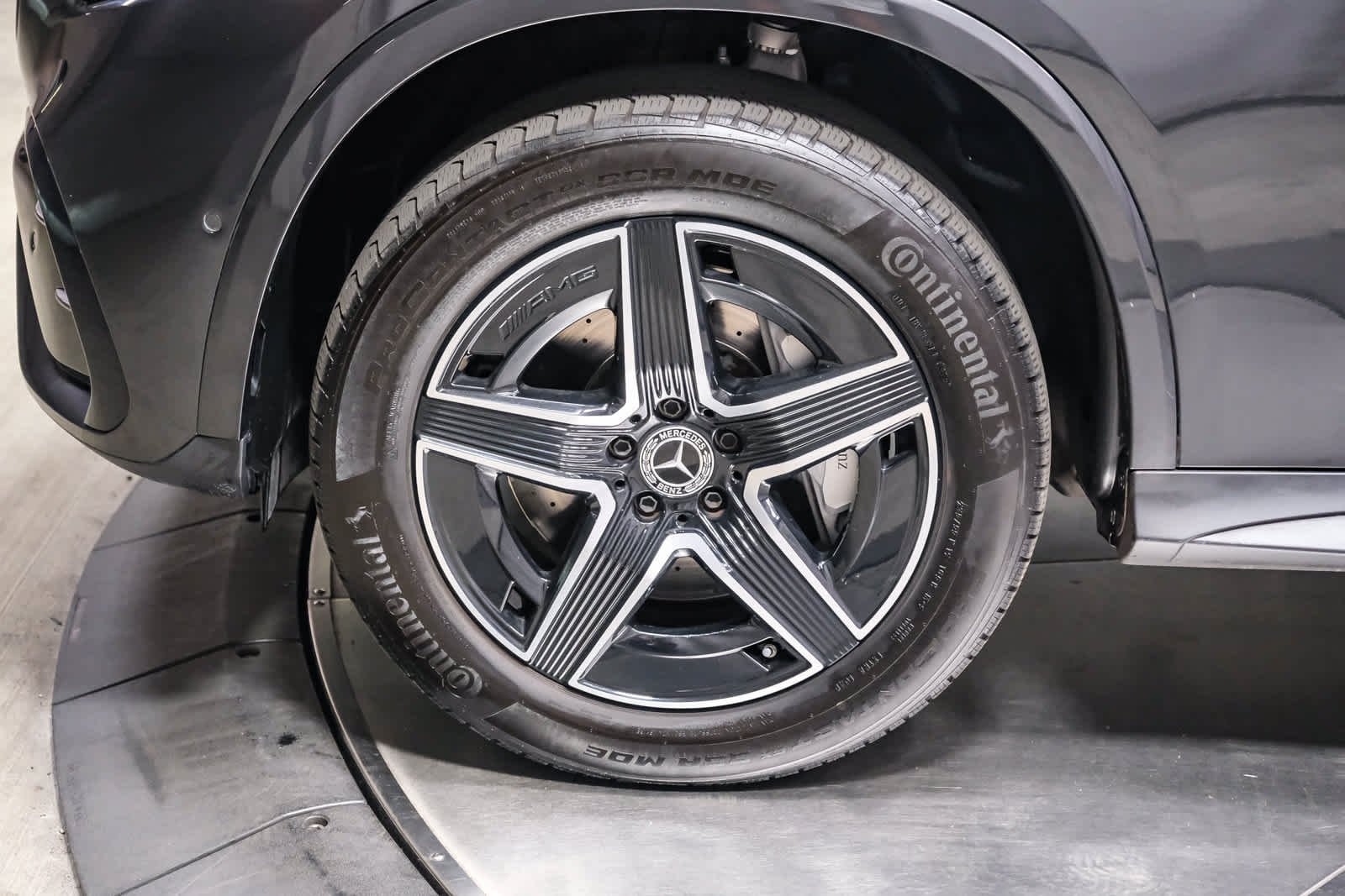 Certified Used 2025 Graphite Grey Metallic Mercedes-Benz GLC 350e image 10