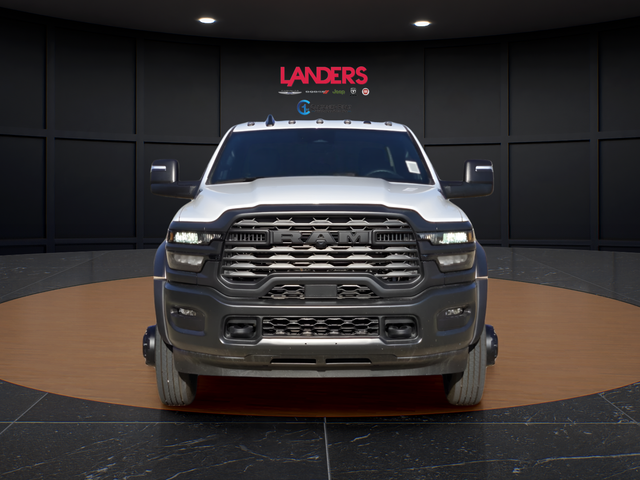 New 2026 Bright White Clear-Coat Exterior Paint RAM Tradesman image 6