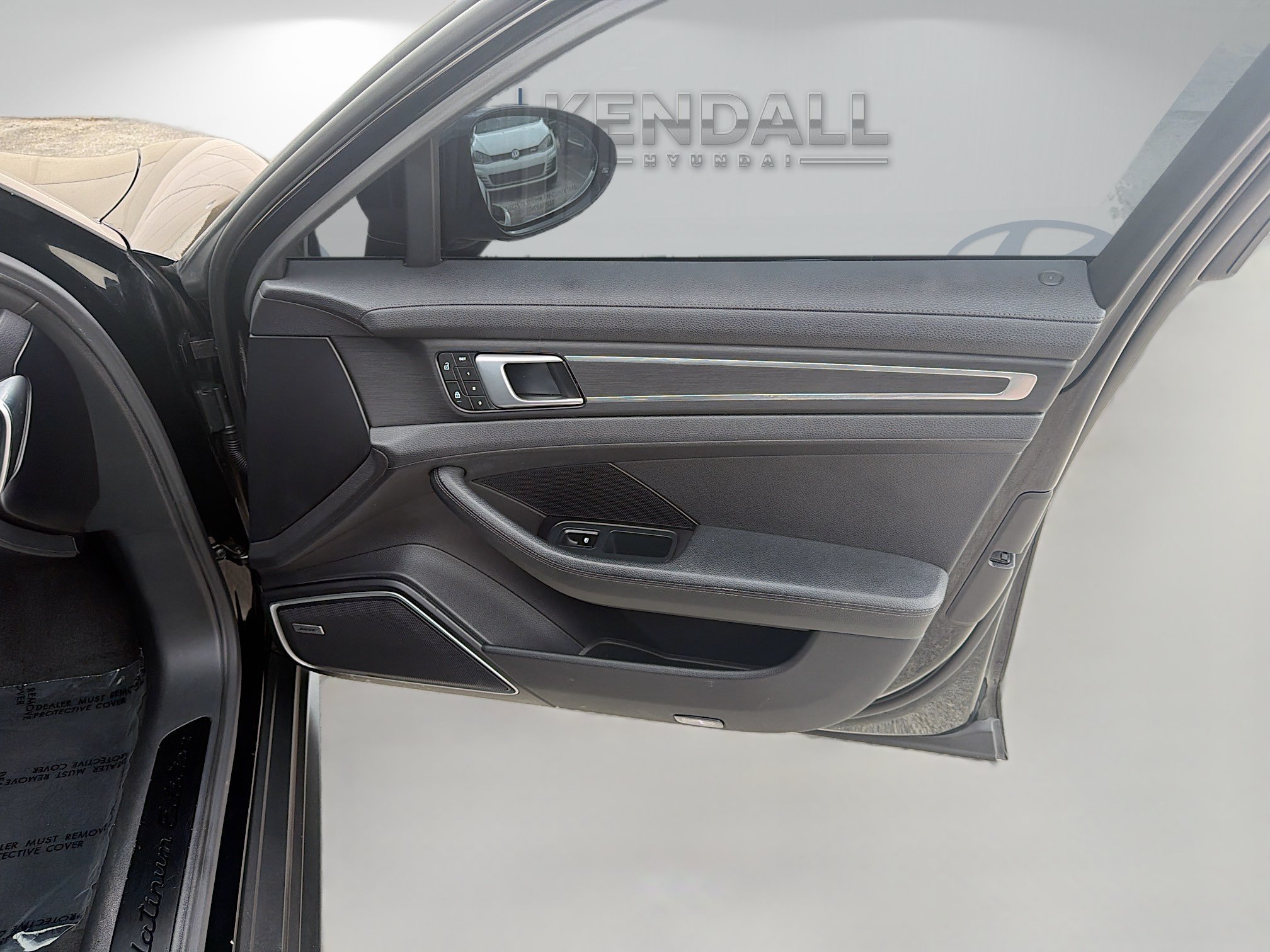 2023 Porsche Panamera Platinum Edition - Photo 31