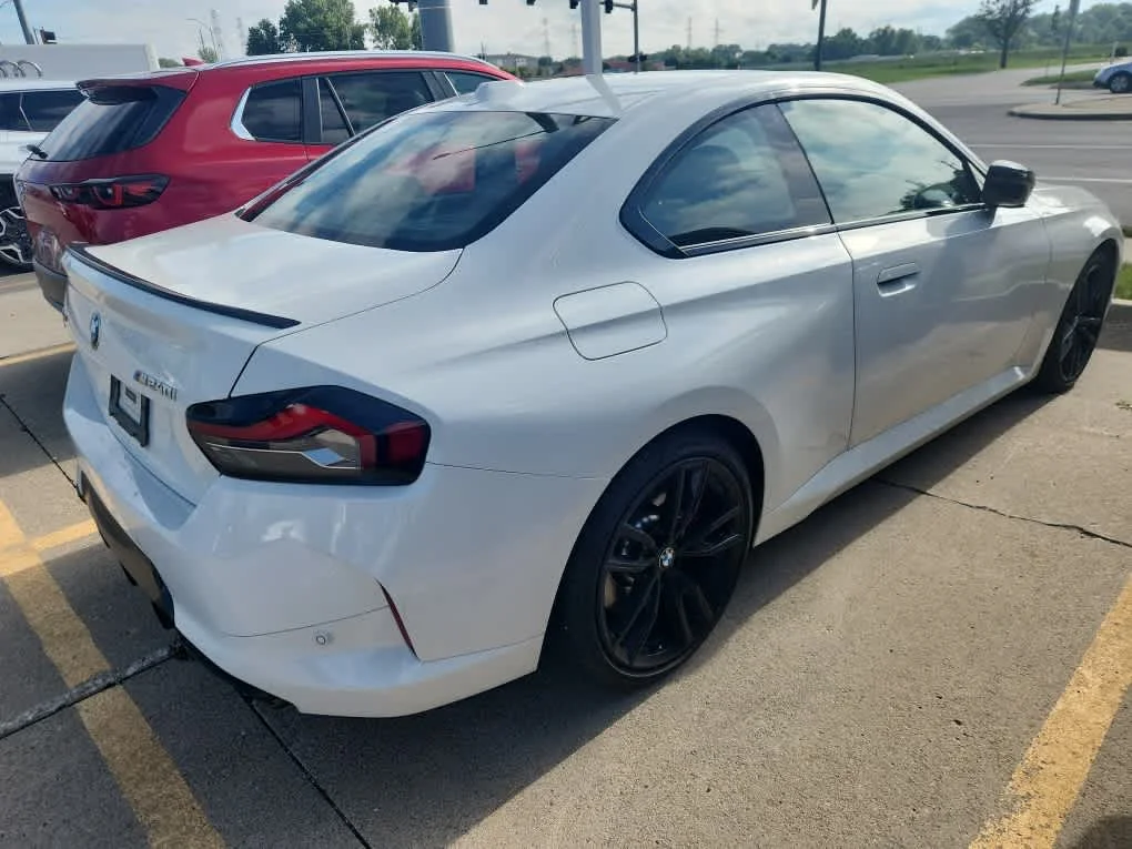 Used 2025 Alpine White BMW M240i xDrive image 5