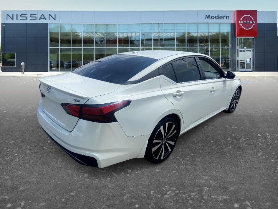 Used 2020 Pearl White Tricoat Nissan 2.5 SR image 5