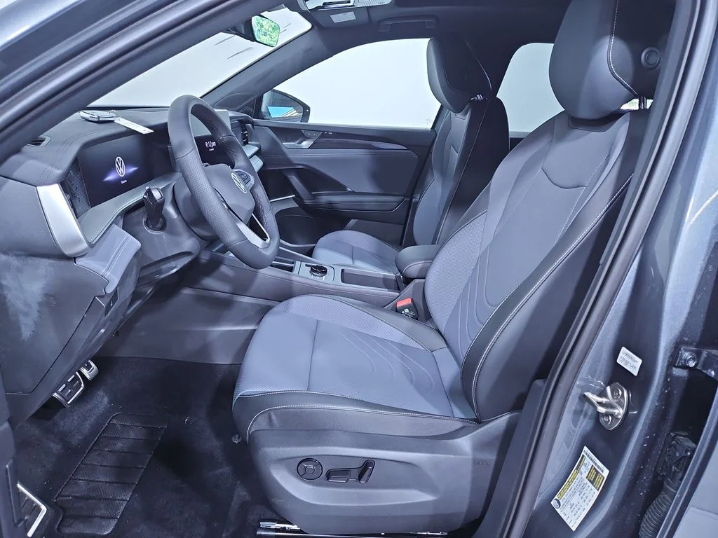 New 2025 Gray Volkswagen 2.0T SE R-Line Black image 9