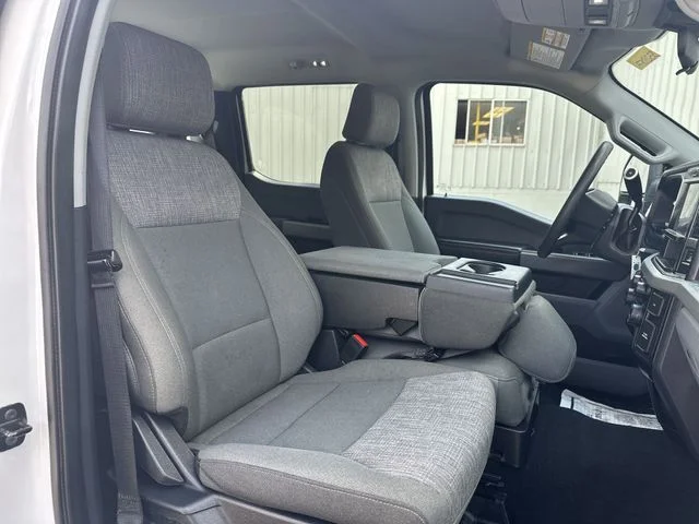 Used 2025 White Ford XLT image 26