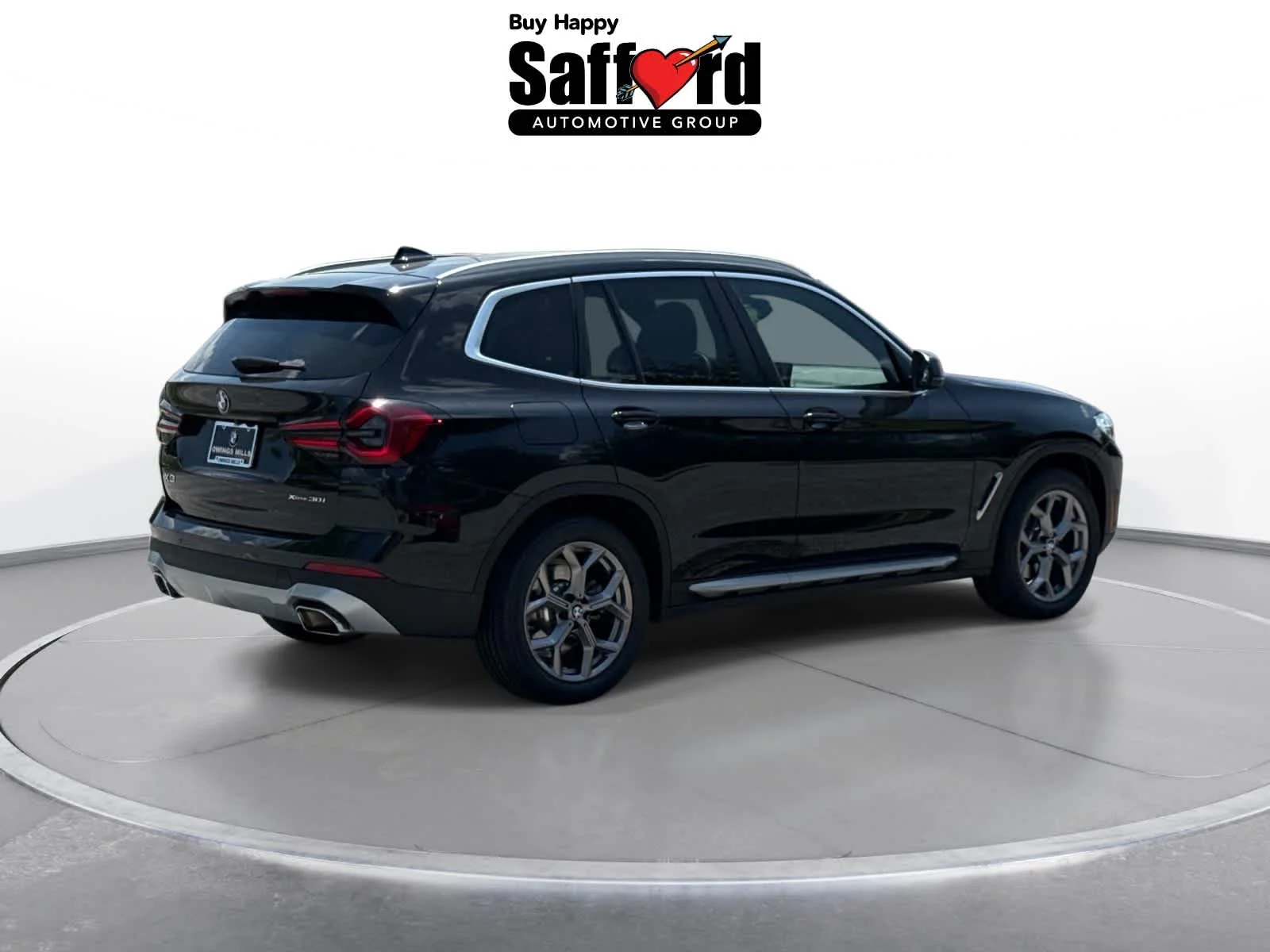 Used 2024 Black Sapphire Metallic BMW xDrive30i image 9