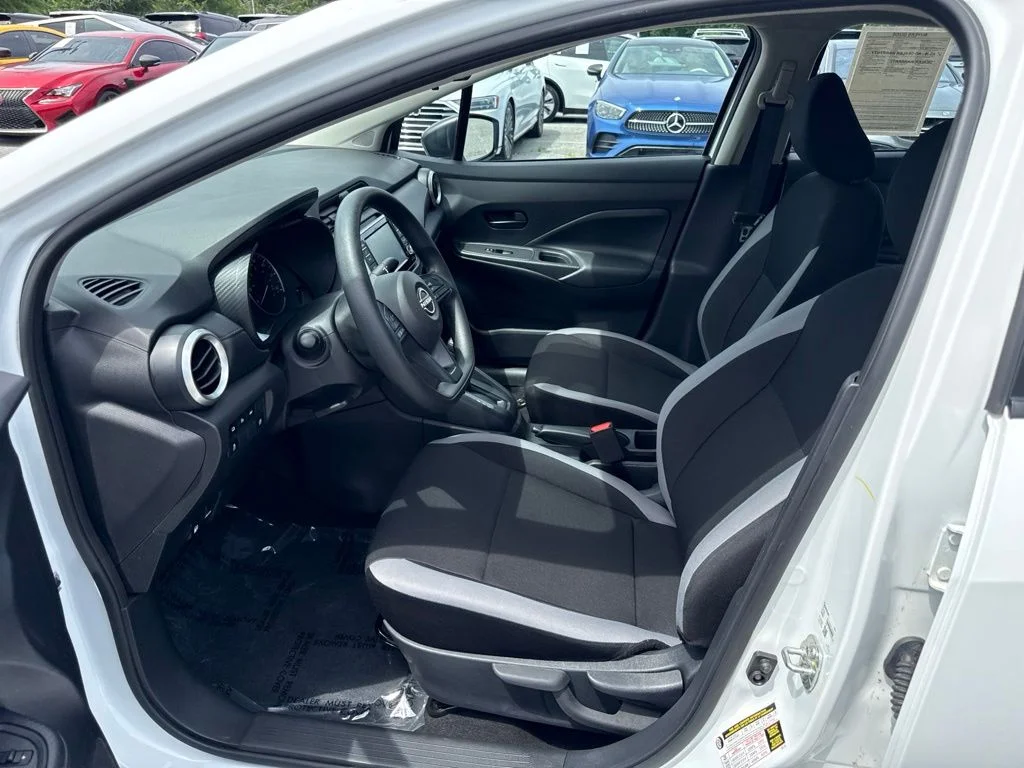 Used 2025 White Nissan 1.6 S image 3