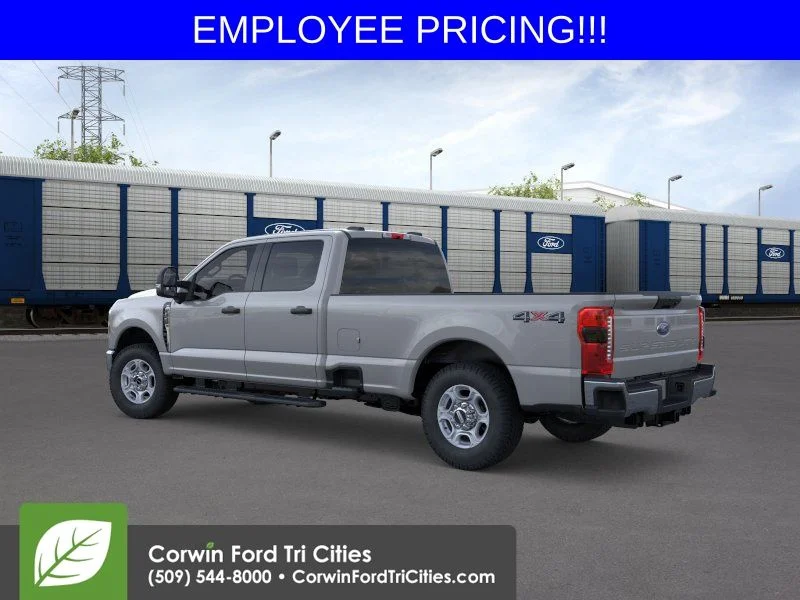 New 2026 Avalanche Ford XLT image 5