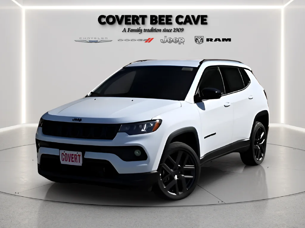 New 2026 White Jeep Latitude image 3