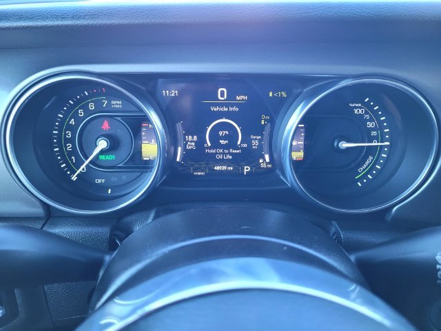 Used 2023 Silver Jeep Rubicon 4xe image 22