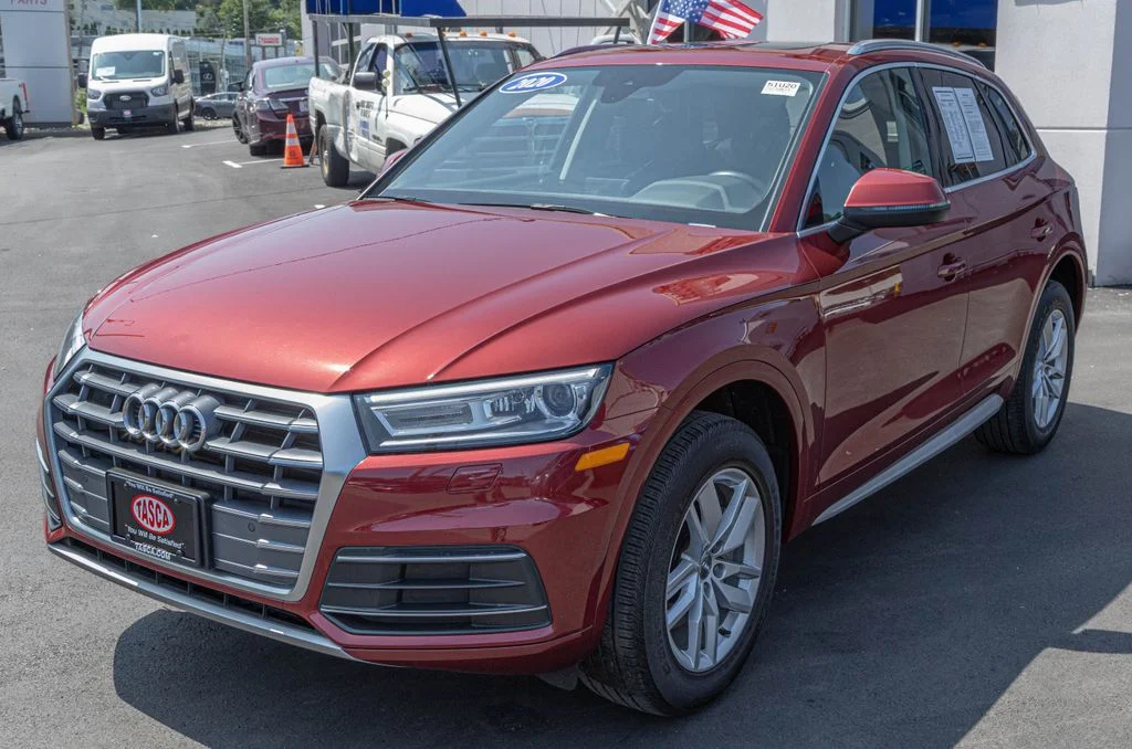 Used 2020  Audi 45 Premium image 2