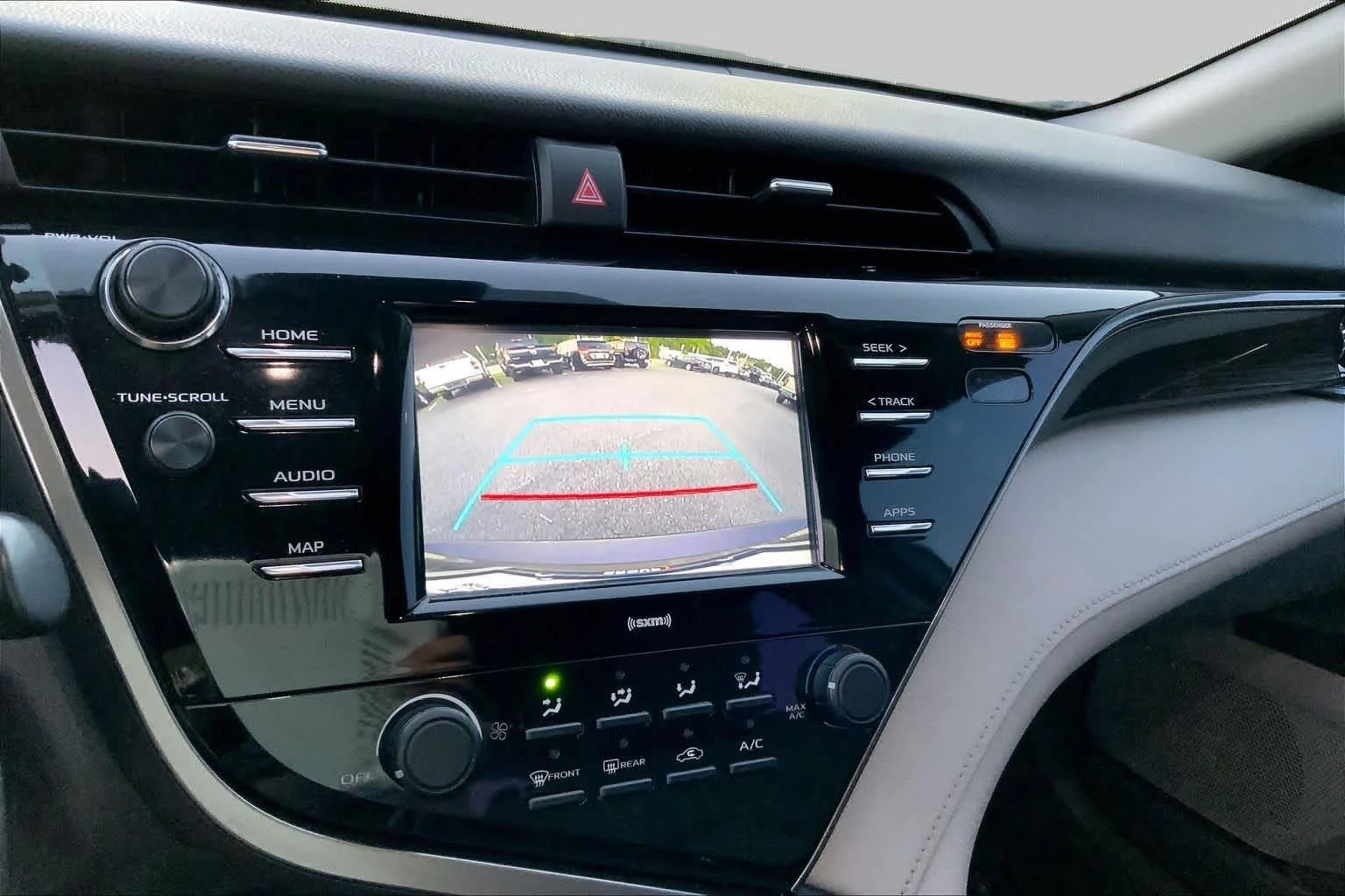 Used 2020 Predawn Gray Mica Toyota LE image 16