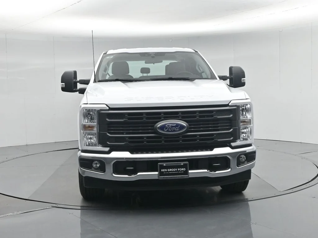 New 2026 White Ford XL image 22