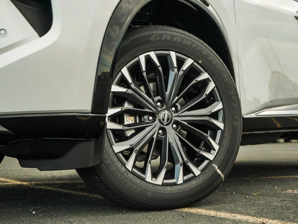 2026 Nissan Rogue Platinum - Photo 6