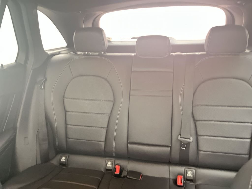 Used 2022 Black Mercedes-Benz GLC 300 image 27