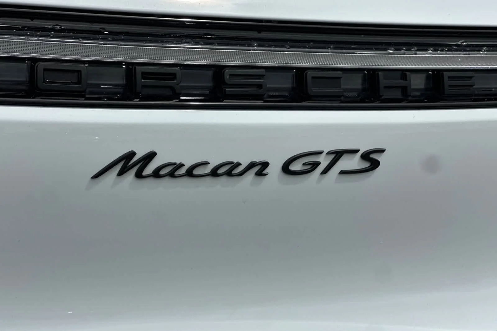 Used 2023  Porsche GTS image 33