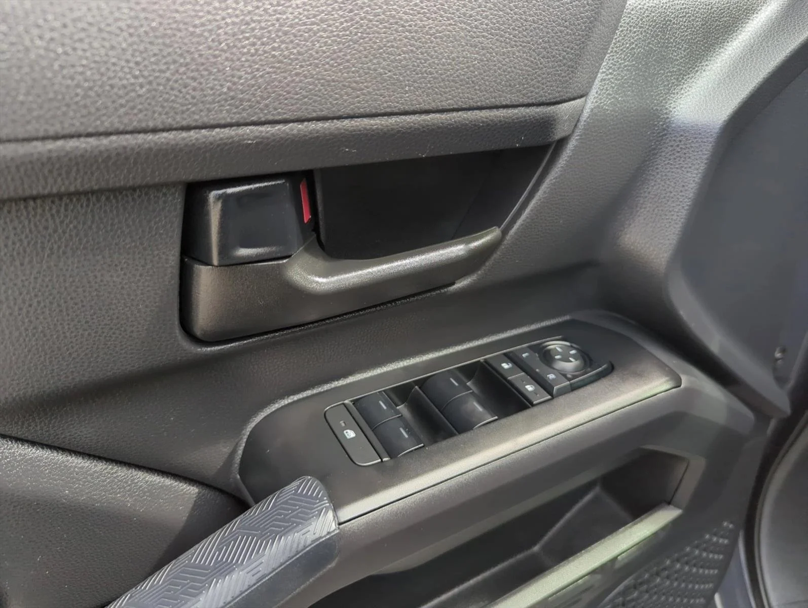 Used 2025 Underground Toyota SR5 image 12