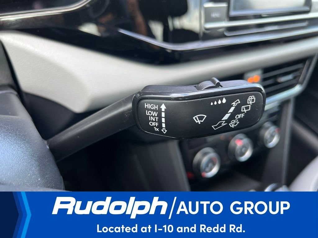 Used 2024 Black Volkswagen 1.5T S image 34