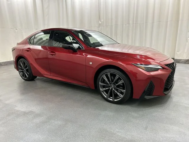 2025 Lexus IS