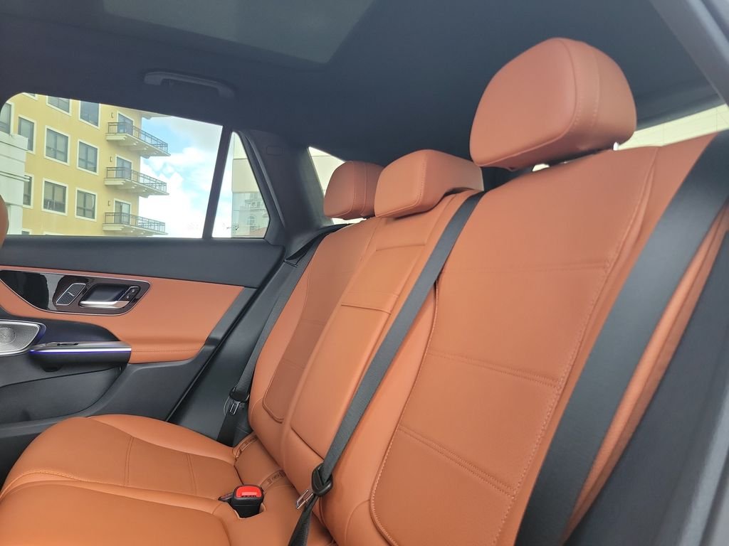 2026 Mercedes-Benz GLC Base - Photo 11