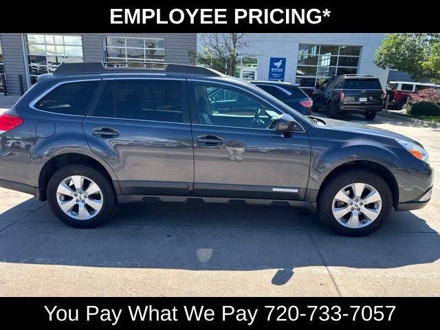 Used 2011 Gray Subaru 2.5i image 3