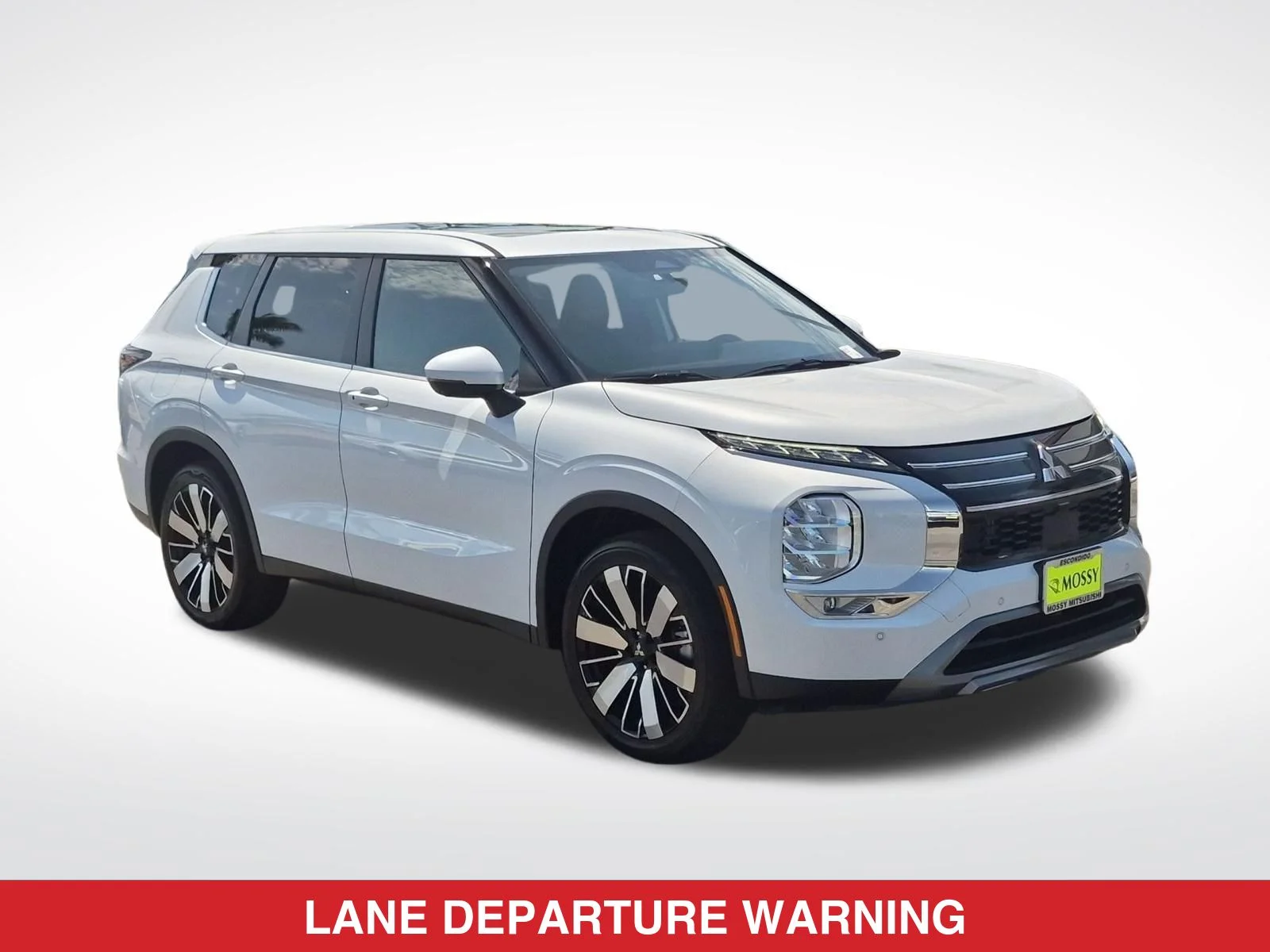 New 2026 White Mitsubishi SE image 2