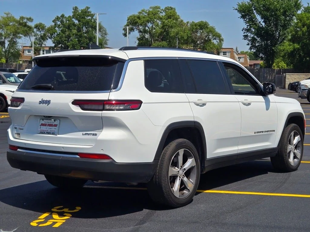 Used 2021 White Jeep Limited image 12