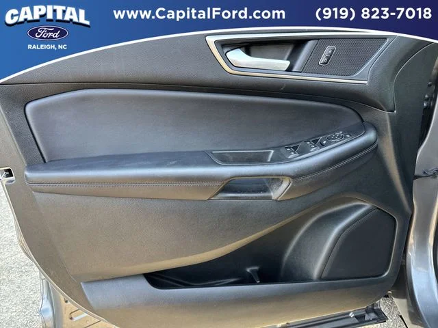 Used 2023 Gray Ford SEL image 19