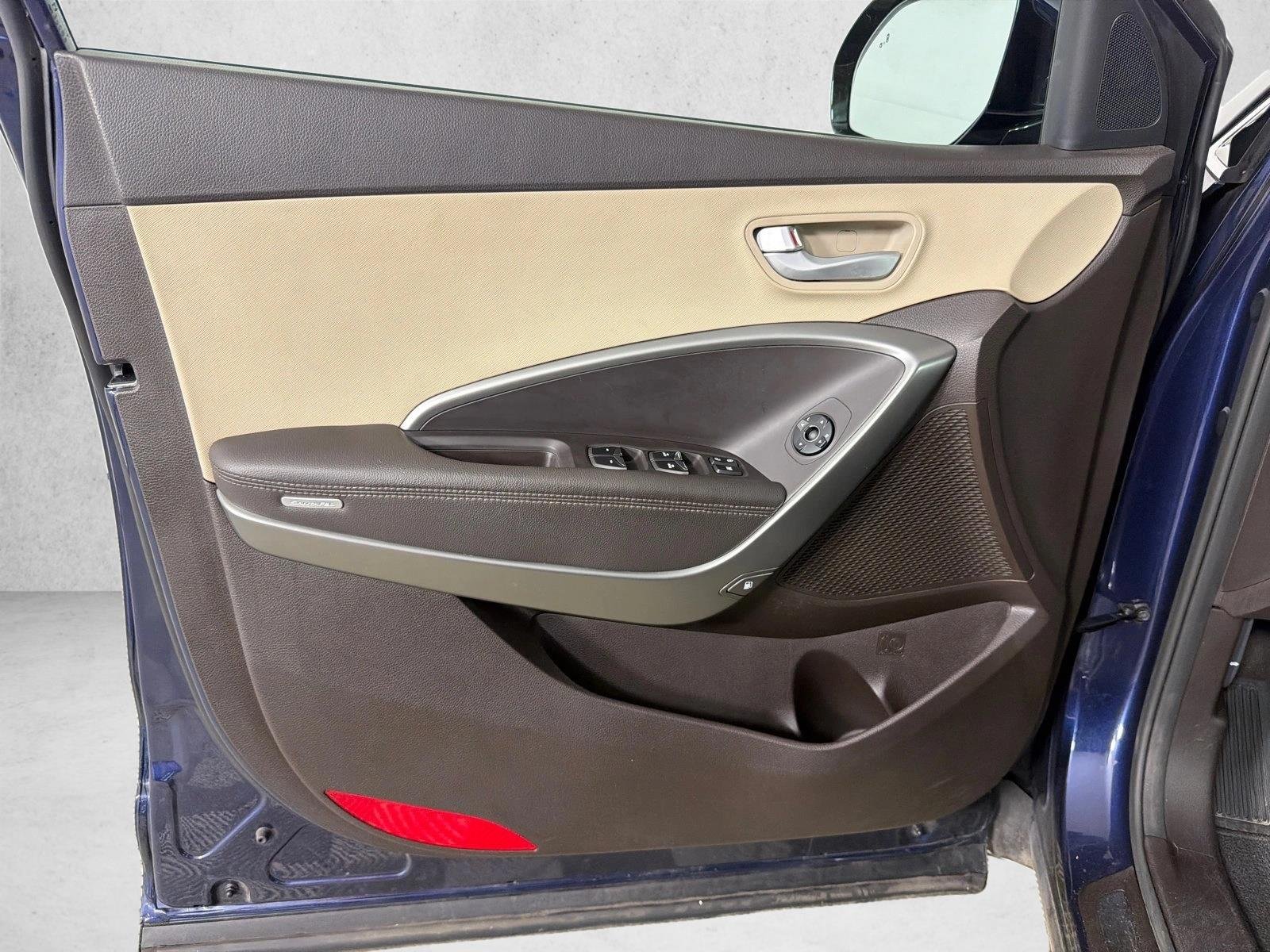 Used 2017 Storm Blue Hyundai SE image 10