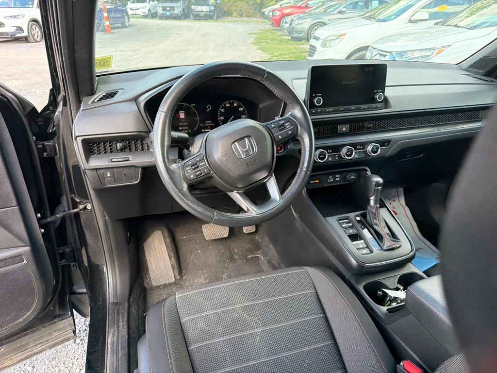 Used 2023  Honda Sport image 3