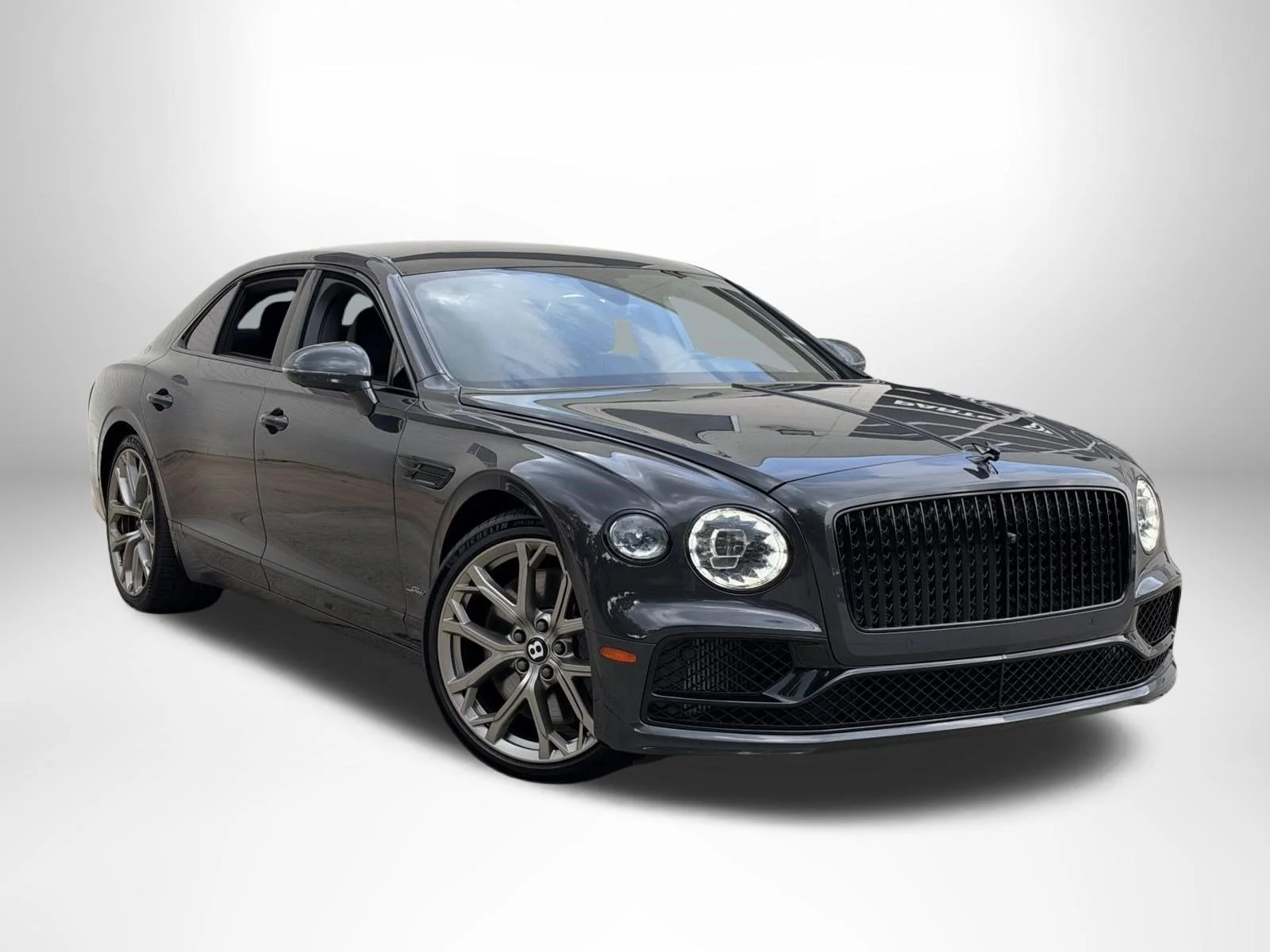 Used 2023 Beluga Bentley Mulliner W12 image 1