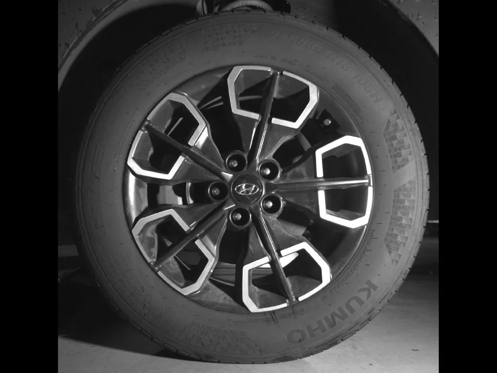 Used 2023 Gray Hyundai SEL Premium image 14