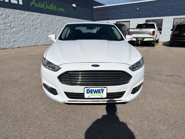 Used 2014 Oxford White Ford SE image 8