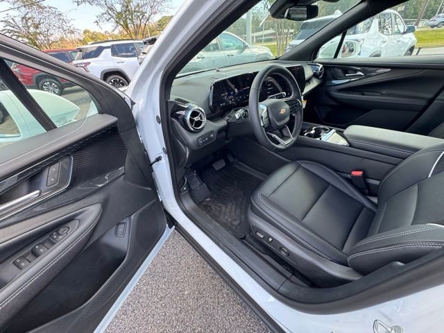 2025 Chevrolet Blazer EV LT - Photo 10