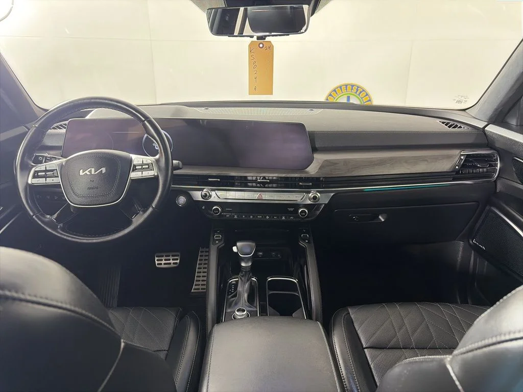 Used 2024 Green Kia SX-Prestige X-Line image 7