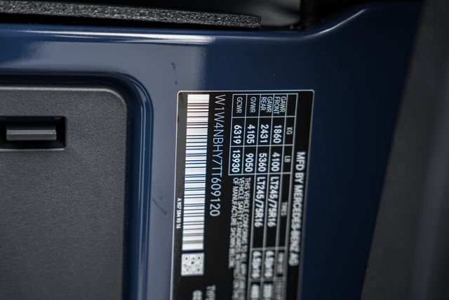 New 2026 Steel Blue Mercedes-Benz Crew 144 WB image 38