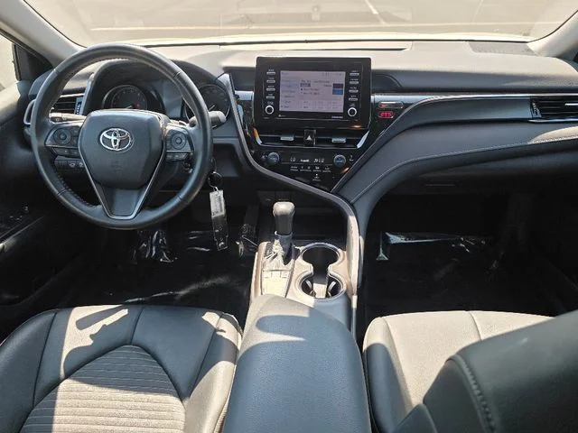 2024 Toyota Camry SE - Photo 18