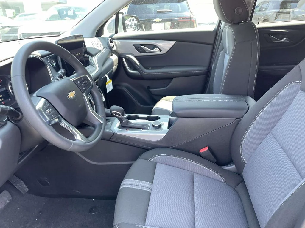 New 2026 Sterling Gray Metallic Chevrolet LT image 20