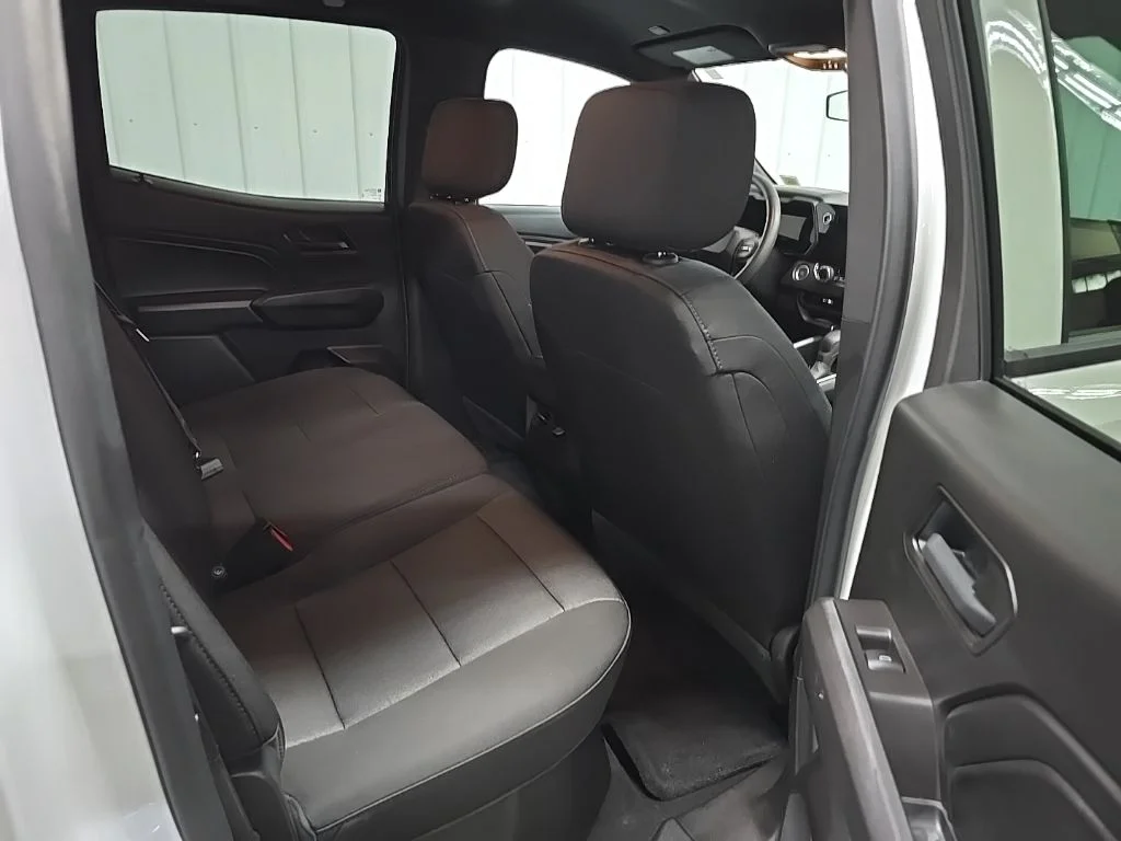 Used 2026 White Chevrolet Trail Boss image 19